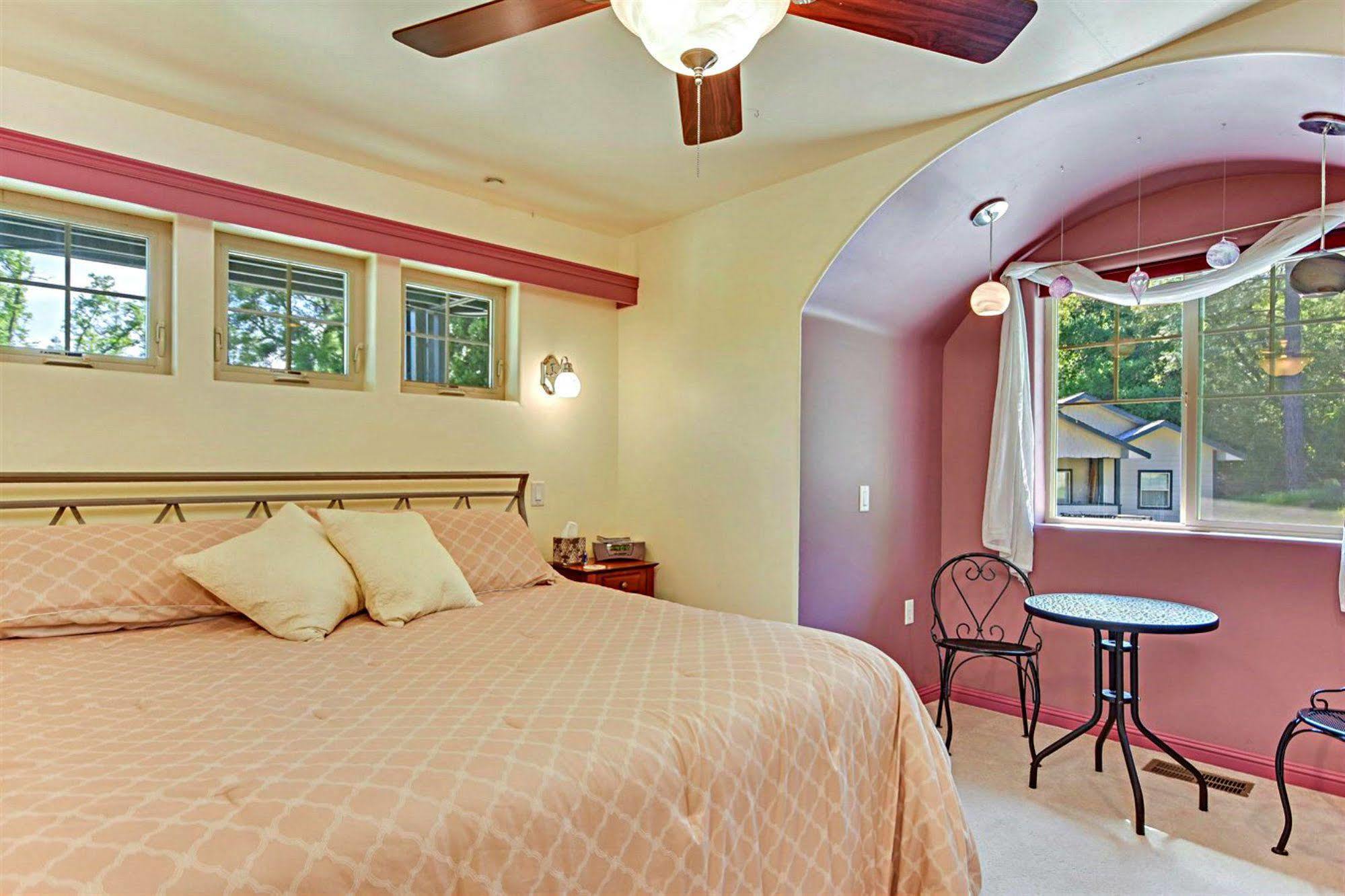 Lucinda'S Country Inn Somerset Экстерьер фото