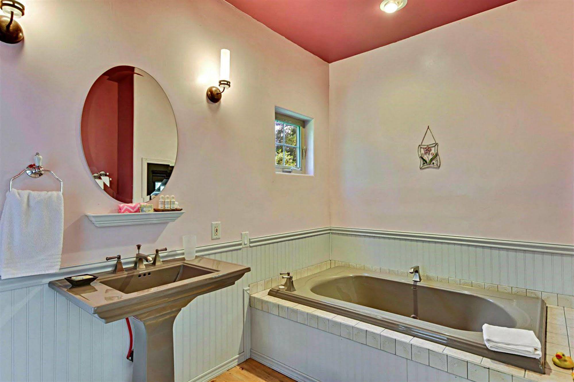 Lucinda'S Country Inn Somerset Экстерьер фото